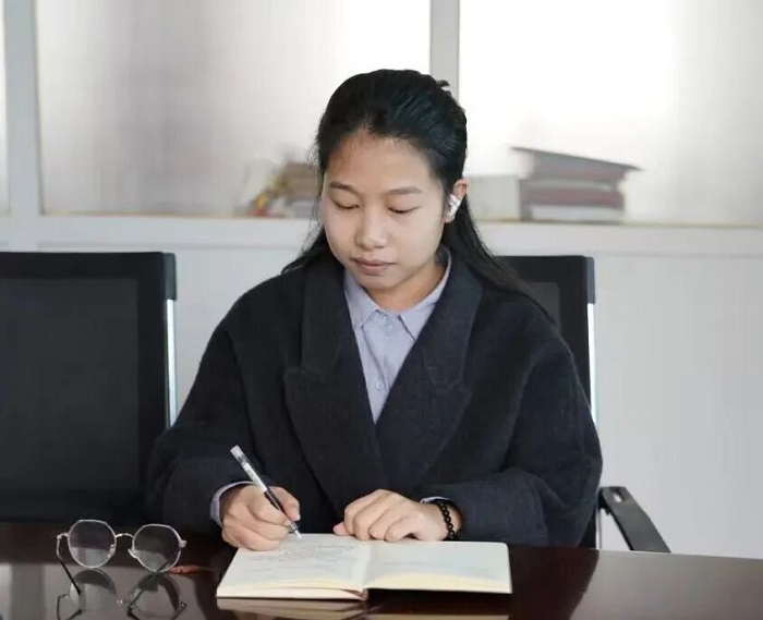 1760402686399538.jpg 640 (7).jpg