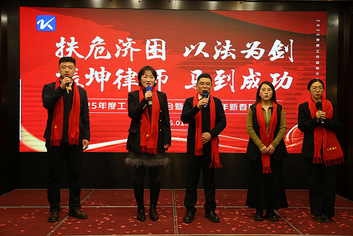 1769637177708779.jpg AT2V0151.jpg