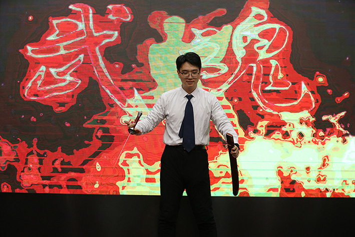 1769637849947403.jpg AT2V0721.jpg